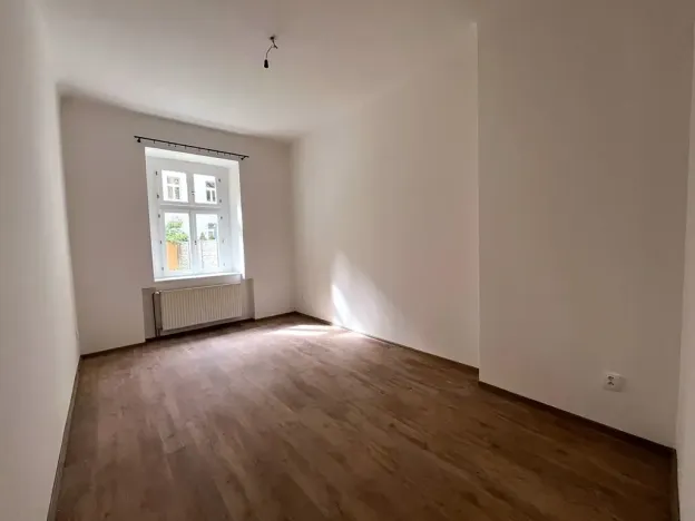 Pronájem bytu 3+1, Praha - Karlín, Sokolovská, 82 m2