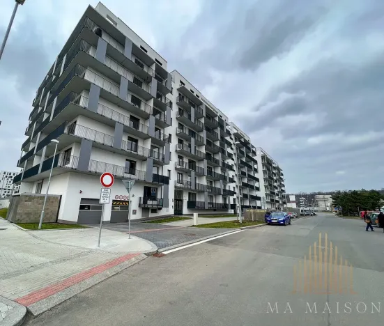 Pronájem bytu 2+kk, Praha - Vysočany, Smržových, 55 m2