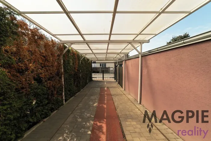 Prodej rodinného domu, Praha - Čakovice, Vyhlídkova, 243 m2