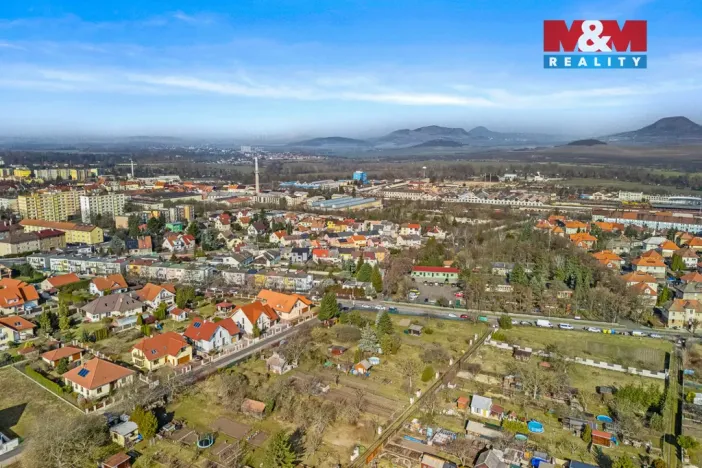 Prodej pozemku pro bydlení, Louny, 1053 m2