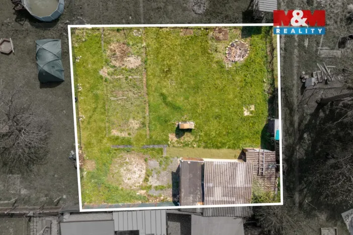 Pronájem zahrady, Teplice, 397 m2