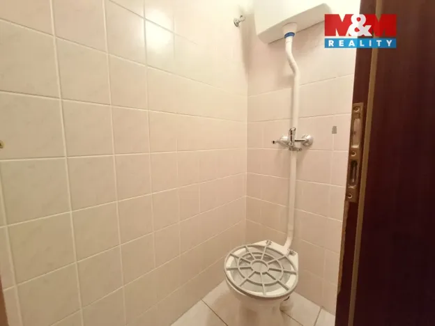 Pronájem kanceláře, Chodov, Staroměstská, 220 m2