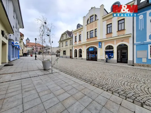 Pronájem obchodního prostoru, Chodov, Staroměstská, 220 m2