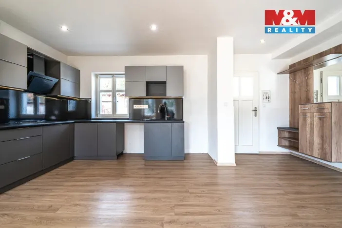 Prodej rodinného domu, Bělá pod Bezdězem, Berkova, 132 m2