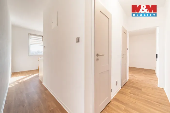 Pronájem bytu 2+1, Cheb, Boženy Němcové, 64 m2