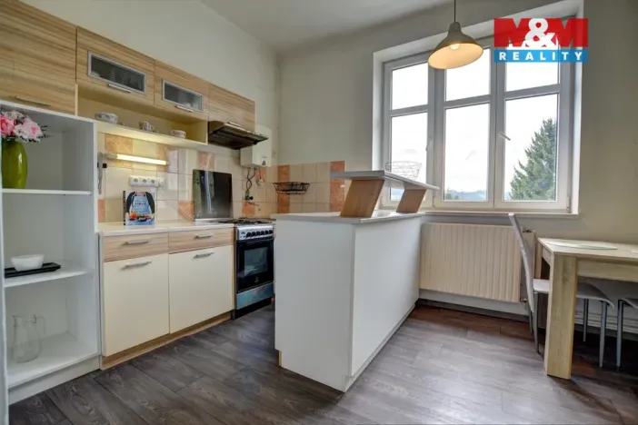 Prodej rodinného domu, Hostinné, Horská, 408 m2