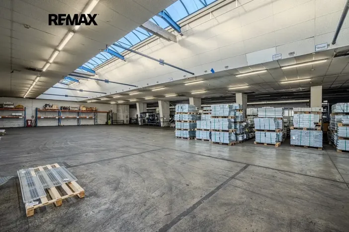 Prodej skladu, Plzeň, Dopravní, 9469 m2