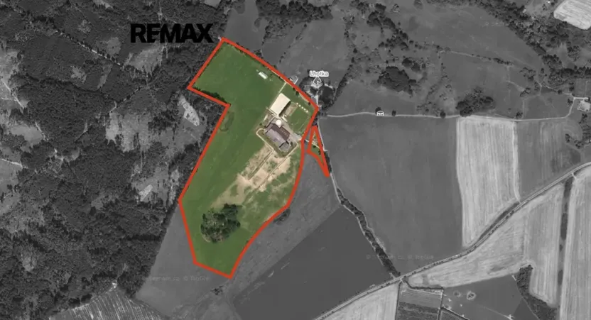 Prodej pozemku, Spálené Poříčí, 166477 m2