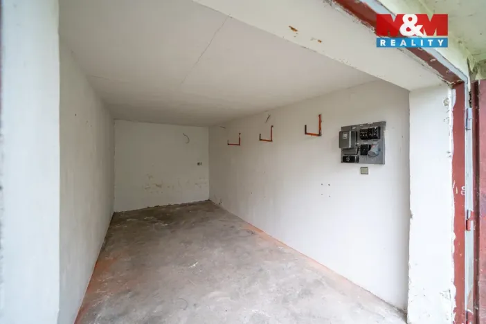 Prodej garáže, Šternberk, Závodní, 18 m2