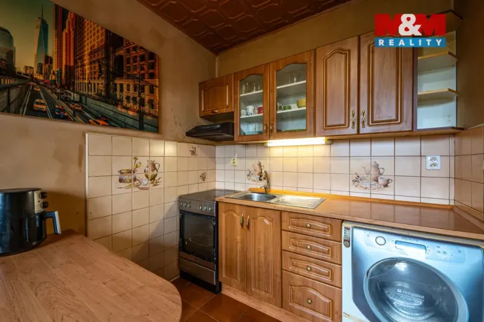 Prodej bytu 1+kk, Jablonné v Podještědí - Markvartice, U Školy, 19 m2