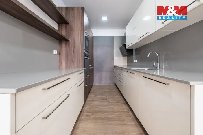 Prodej bytu 3+kk, Praha - Černý Most, Vašátkova, 60 m2