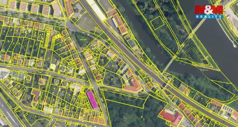 Prodej bytu 1+kk, Kolín, Sluneční, 29 m2