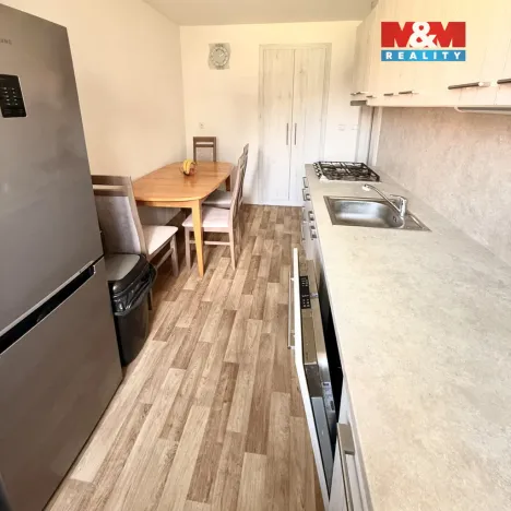 Prodej bytu 2+1, Frenštát pod Radhoštěm, Školská čtvrť, 64 m2