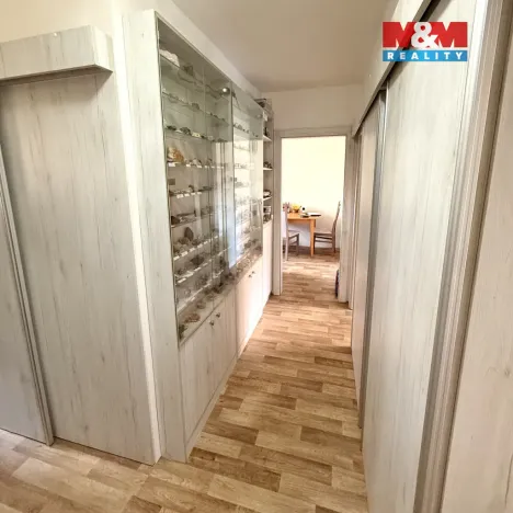 Prodej bytu 2+1, Frenštát pod Radhoštěm, Školská čtvrť, 64 m2