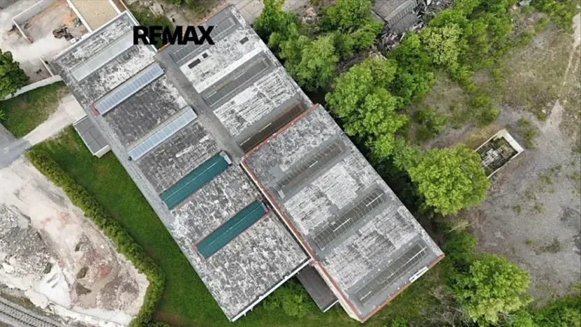 Prodej výrobních prostor, Roudnice nad Labem, Pracnerova, 2250 m2