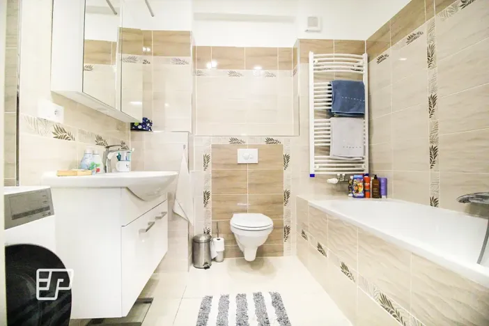 Pronájem bytu 4+1, Teplice, U zámku, 104 m2