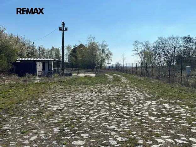 Prodej komerčního pozemku, Stochov, 6120 m2