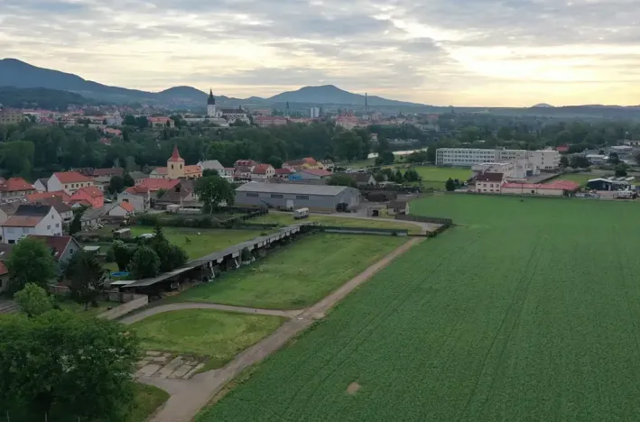 Prodej pozemku pro bydlení, Mlékojedy, 8456 m2