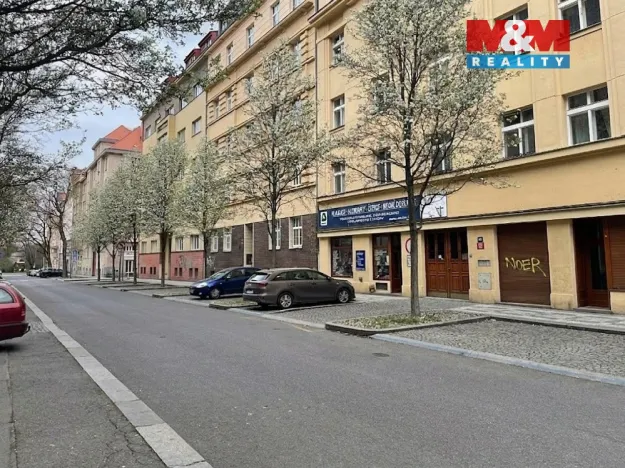 Prodej bytu 2+kk, Praha - Bubeneč, Eliášova, 46 m2