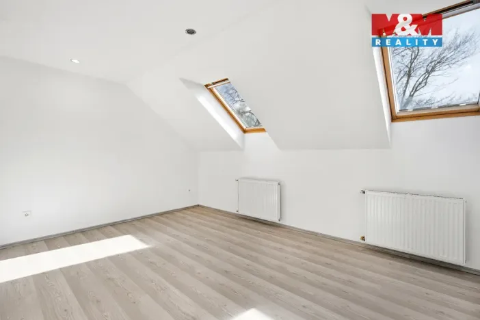 Prodej rodinného domu, Luštěnice - Zelená, Sluneční, 131 m2