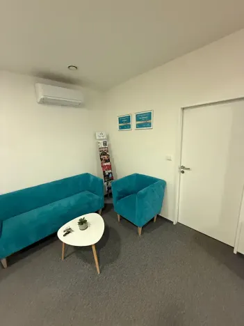 Pronájem kanceláře, Praha - Vysočany, Sokolovská, 135 m2