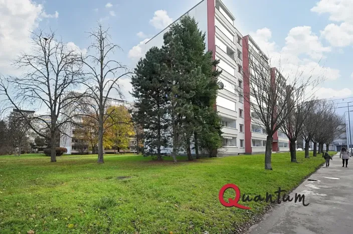 Pronájem bytu 2+kk, Praha - Karlín, U Sluncové, 40 m2