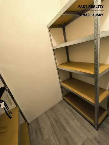 Pronájem bytu 2+1, Ústí nad Labem, Pincova, 65 m2