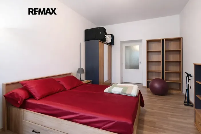 Prodej bytu 3+1, Praha - Žižkov, Seifertova, 89 m2