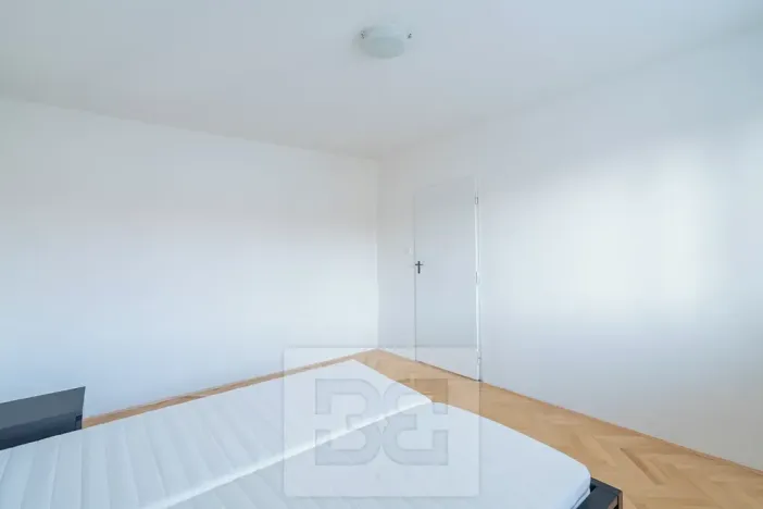 Pronájem bytu 2+1, Hradec Králové, Skupova, 61 m2