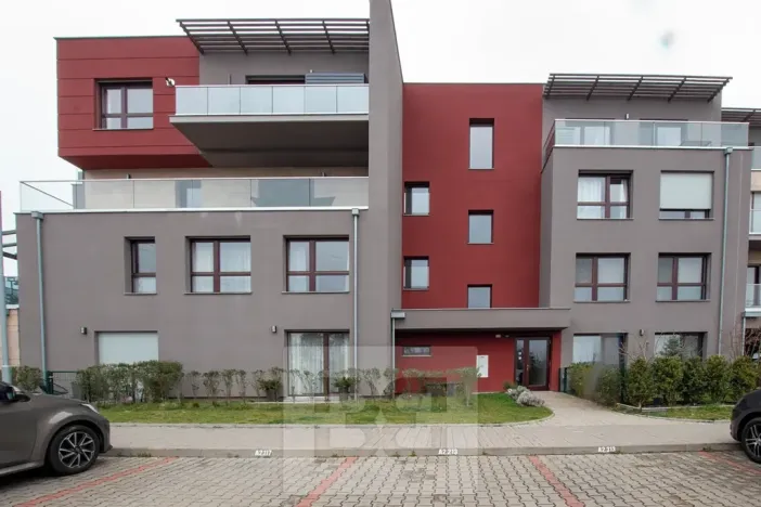 Pronájem bytu 1+kk, Beroun, Na Veselou, 44 m2