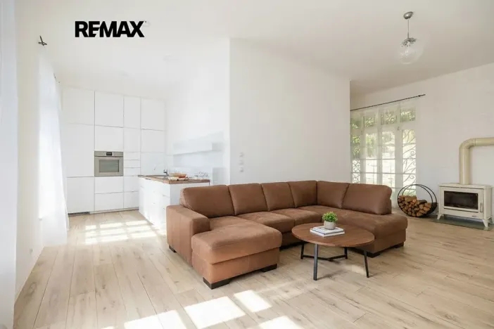 Prodej rodinného domu, Vráž, Nad Loděnicí, 219 m2