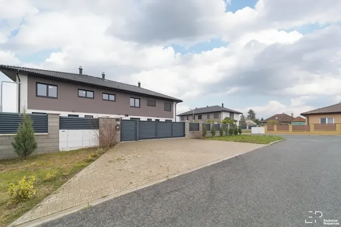 Pronájem rodinného domu, Tuřany, 117 m2