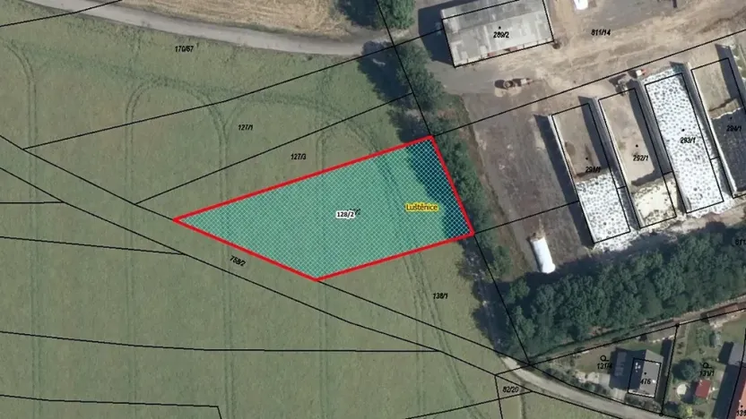 Prodej pole, Luštěnice, 2158 m2