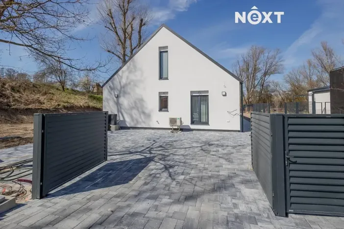 Prodej rodinného domu, Tuhaň, 160 m2