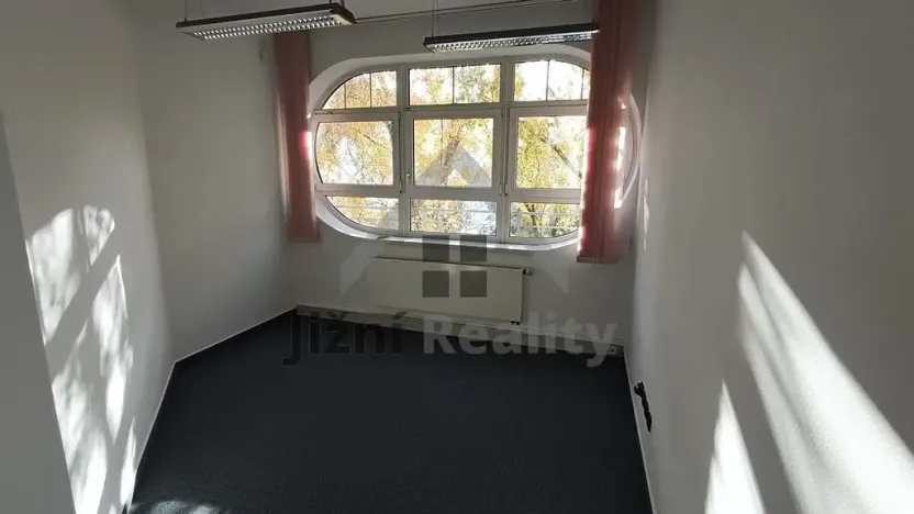 Pronájem kanceláře, Praha - Břevnov, Bělohorská, 1054 m2