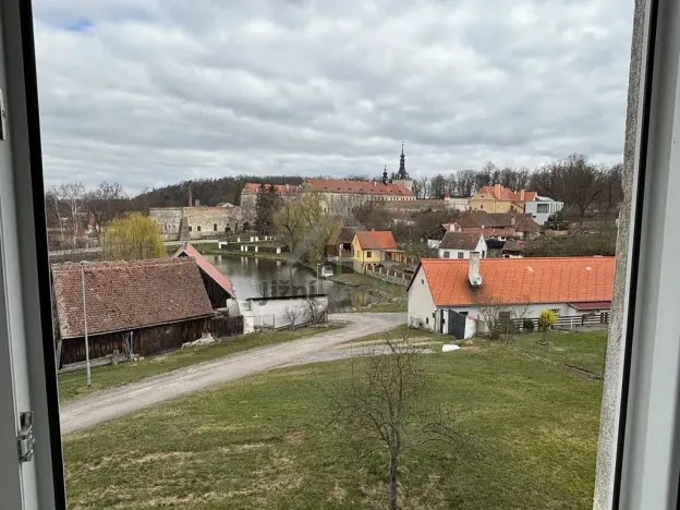 Prodej bytu 2+1, Uherčice, 98 m2