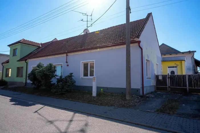 Dražba rodinného domu, Dolní Dunajovice, Polní, 490 m2