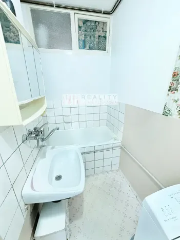 Prodej bytu 2+1, Rosice, Husova čtvrť, 56 m2