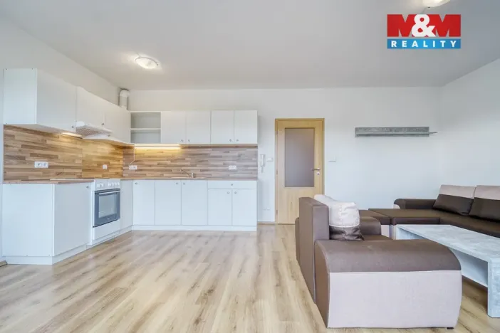 Pronájem bytu 1+kk, Plasy, U Václava, 42 m2