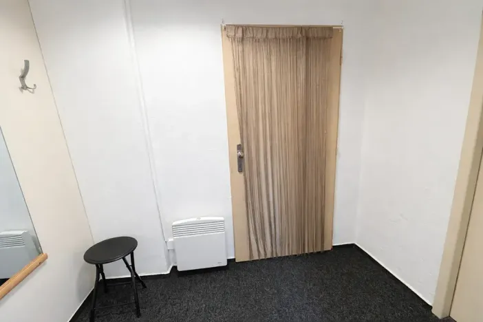 Pronájem obchodního prostoru, Klatovy, Nádražní, 65 m2