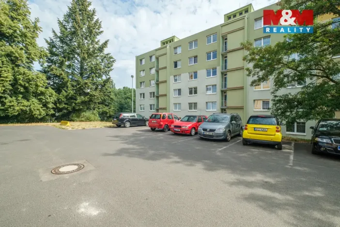 Prodej bytu 3+1, Klášterec nad Ohří, Školní, 66 m2