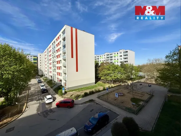 Pronájem bytu 1+kk, Praha - Hlubočepy, Peškova, 29 m2