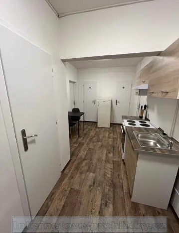 Pronájem pokoje, Brno, 17 m2