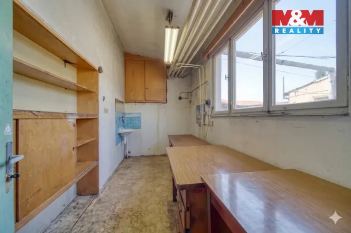 Pronájem výrobních prostor, Nepomuk - Dvorec, 378 m2