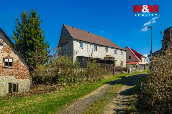 Prodej rodinného domu, Mikulášovice, 180 m2