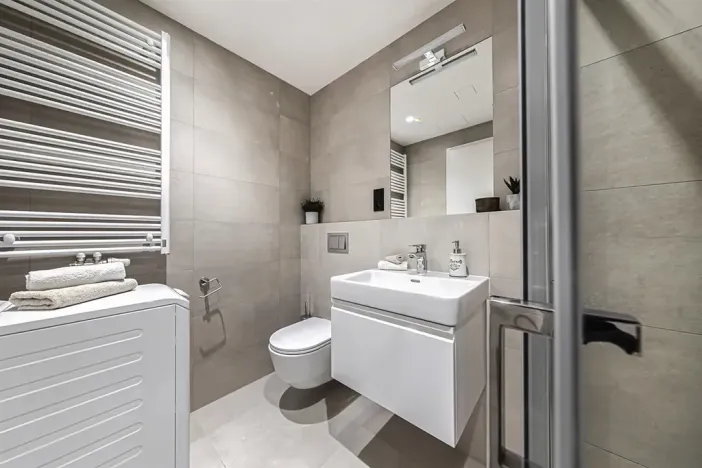 Pronájem bytu 1+kk, Praha - Karlín, Pobřežní, 31 m2