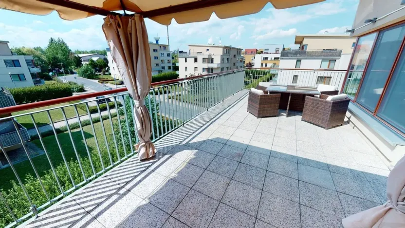 Pronájem bytu 3+kk, Praha - Štěrboholy, Laudonova, 135 m2