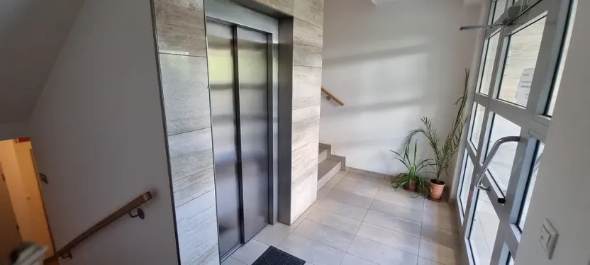 Pronájem bytu 3+kk, Praha - Štěrboholy, Laudonova, 135 m2