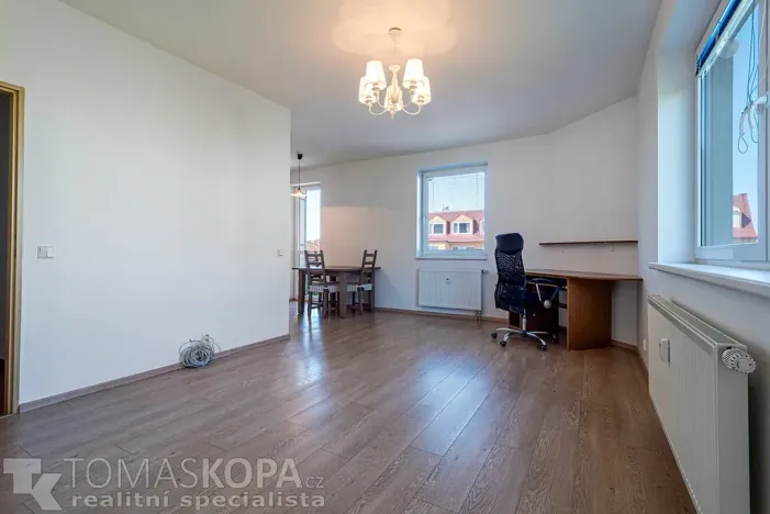 Pronájem bytu 1+kk, Odolena Voda, Pod Tvrzí, 42 m2