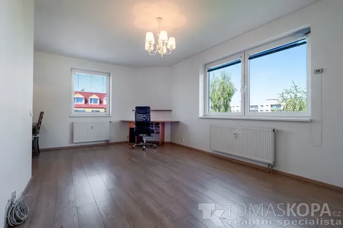 Pronájem bytu 1+kk, Odolena Voda, Pod Tvrzí, 42 m2